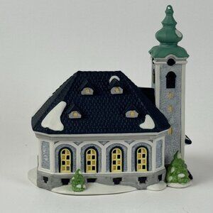 Department 56  St. Nicholas Church Hand Painted Lighted Christmas Village Decor